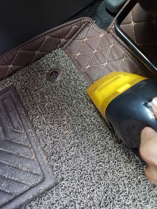 是鸡肋产品还是实用派 车载吸尘器测评